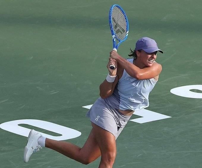 麻将胡了免费旋转-中网第(dì)8比赛日看(kàn)点:辛(xīn)纳决赛戰(zhàn)黑马新星,斯瓦泰克領(lǐng)衔冲八强