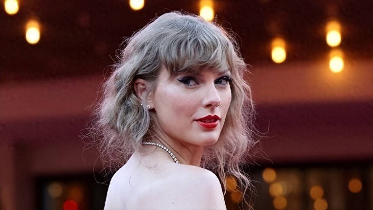 麻将胡了免费旋转-泰勒爲(wèi)何放弃超级碗(wǎn)?NFL谈判破裂,阿(ā)黛爾(ěr)或(huò)“二次(cì)出山”