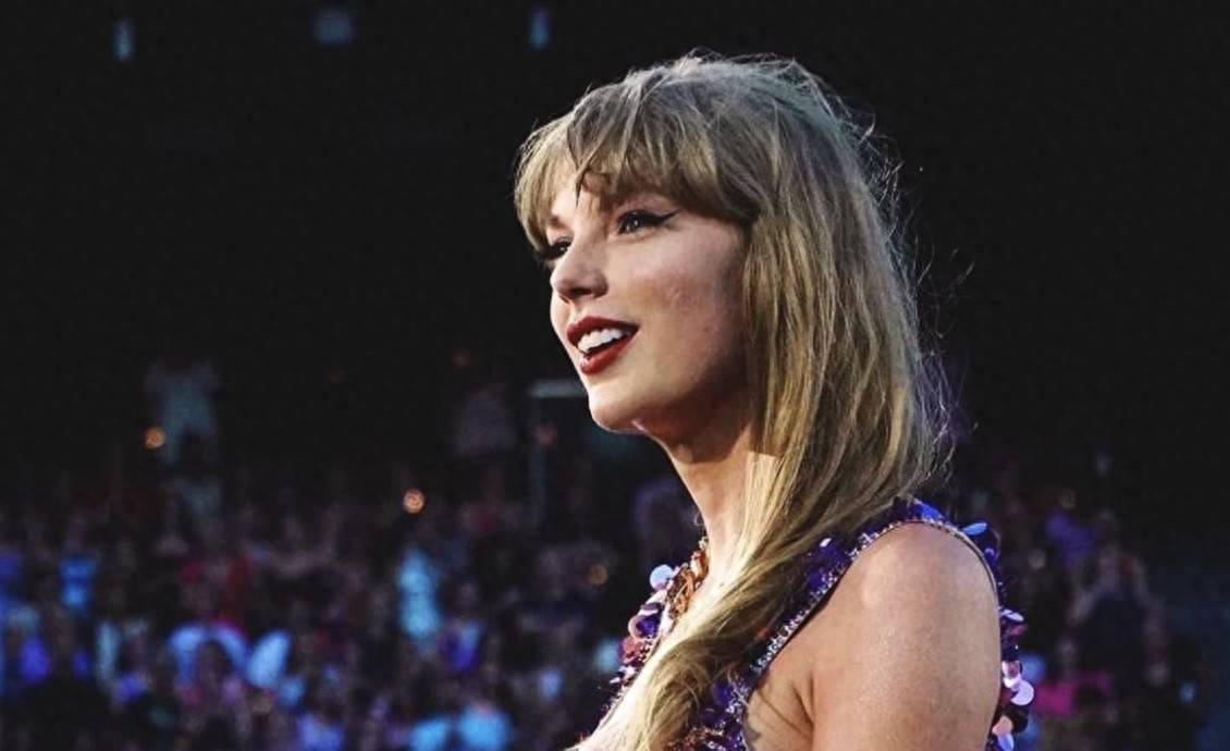 麻将胡了免费旋转-泰勒爲(wèi)何放弃超级碗(wǎn)?NFL谈判破裂,阿(ā)黛爾(ěr)或(huò)“二次(cì)出山”