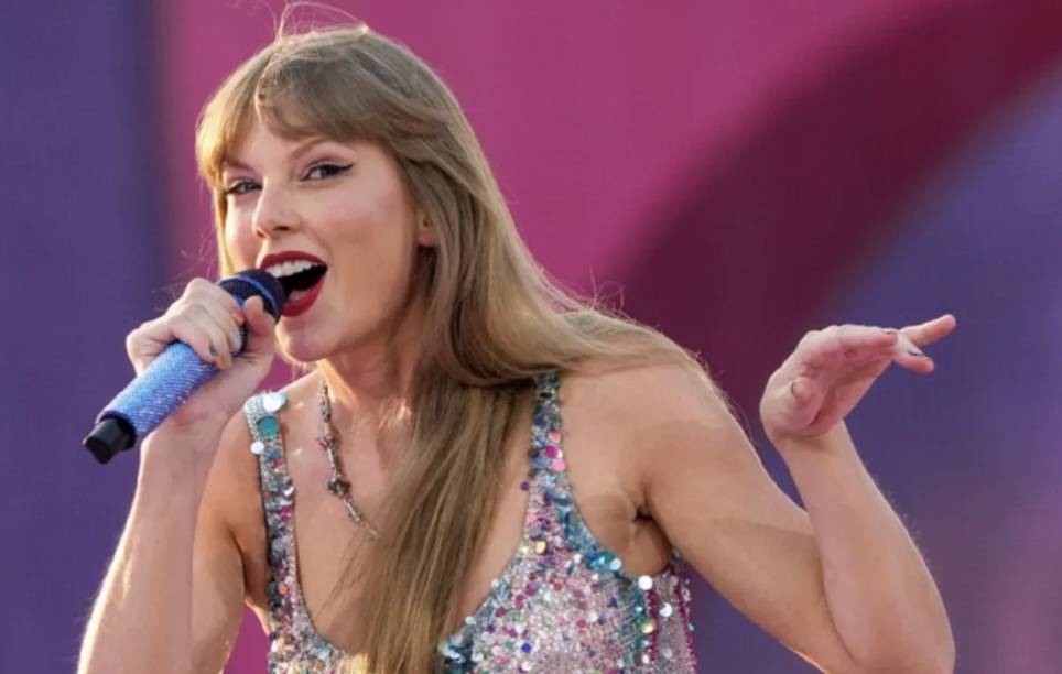 麻将胡了免费旋转-泰勒爲(wèi)何放弃超级碗(wǎn)?NFL谈判破裂,阿(ā)黛爾(ěr)或(huò)“二次(cì)出山”