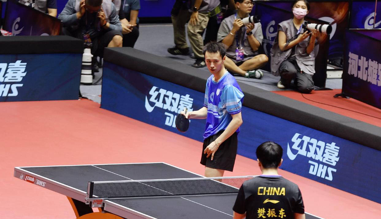 麻将胡了2-徐海东三局全(quán)胜张佑安(ān),发球抢攻(gōng)完胜,有望进入正赛