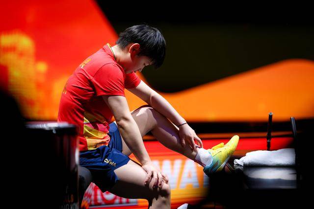 麻将胡了-为何還(hái)要(yào)带伤出战混双决赛?孙颖莎详解,WTT沉默,王励勤被冤枉