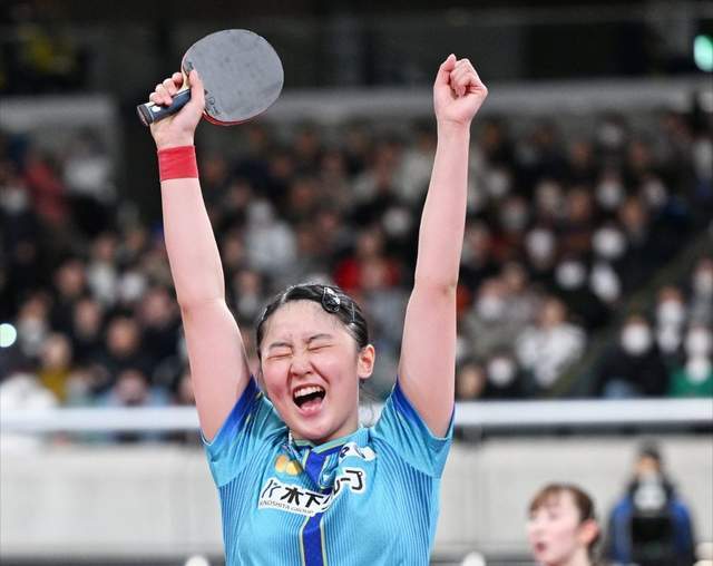 麻将胡了-蒯(kuǎi)曼感觉張(zhāng)本美和躰(tǐ)能受限，赢得贺晓龙表扬，王(wáng)曼昱影响比赛走向