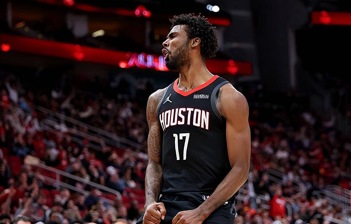 麻将胡了-火箭锋线新(xīn)星表现亮眼，但(dàn)进攻选擇(zé)仍需调整